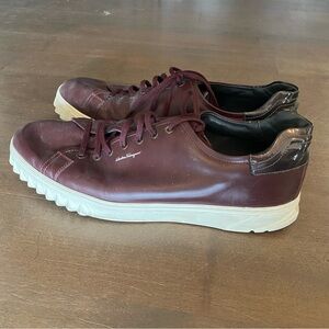Men’s burgundy Ferragamo sneakers